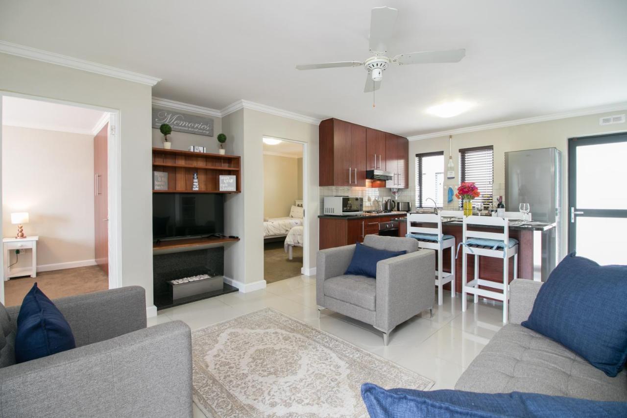 Blue Moon Apartments Knysna Exterior photo